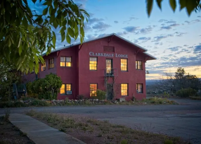 208 * Clarkdale